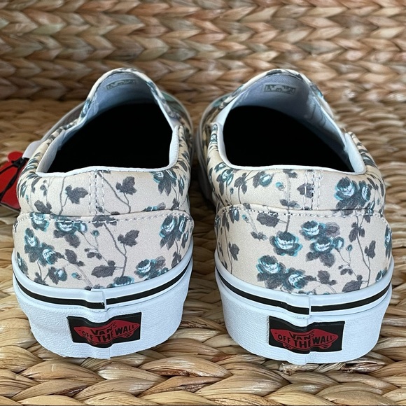 Van's House of Terror The Shining Classic Slip Ons - Picture 5 of 9